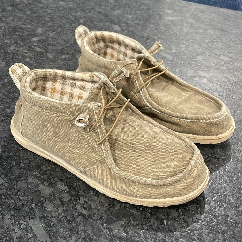 Hey Dude Mens Conrad L Nut Canvas Loafer Size 13
